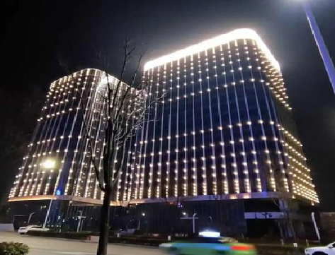 峨山亮化工程安装注意事项。